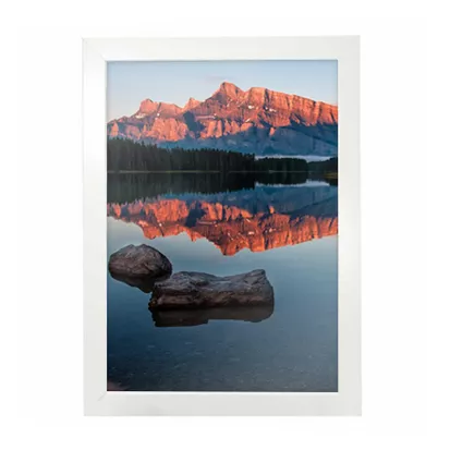Image of white A2 poster frame